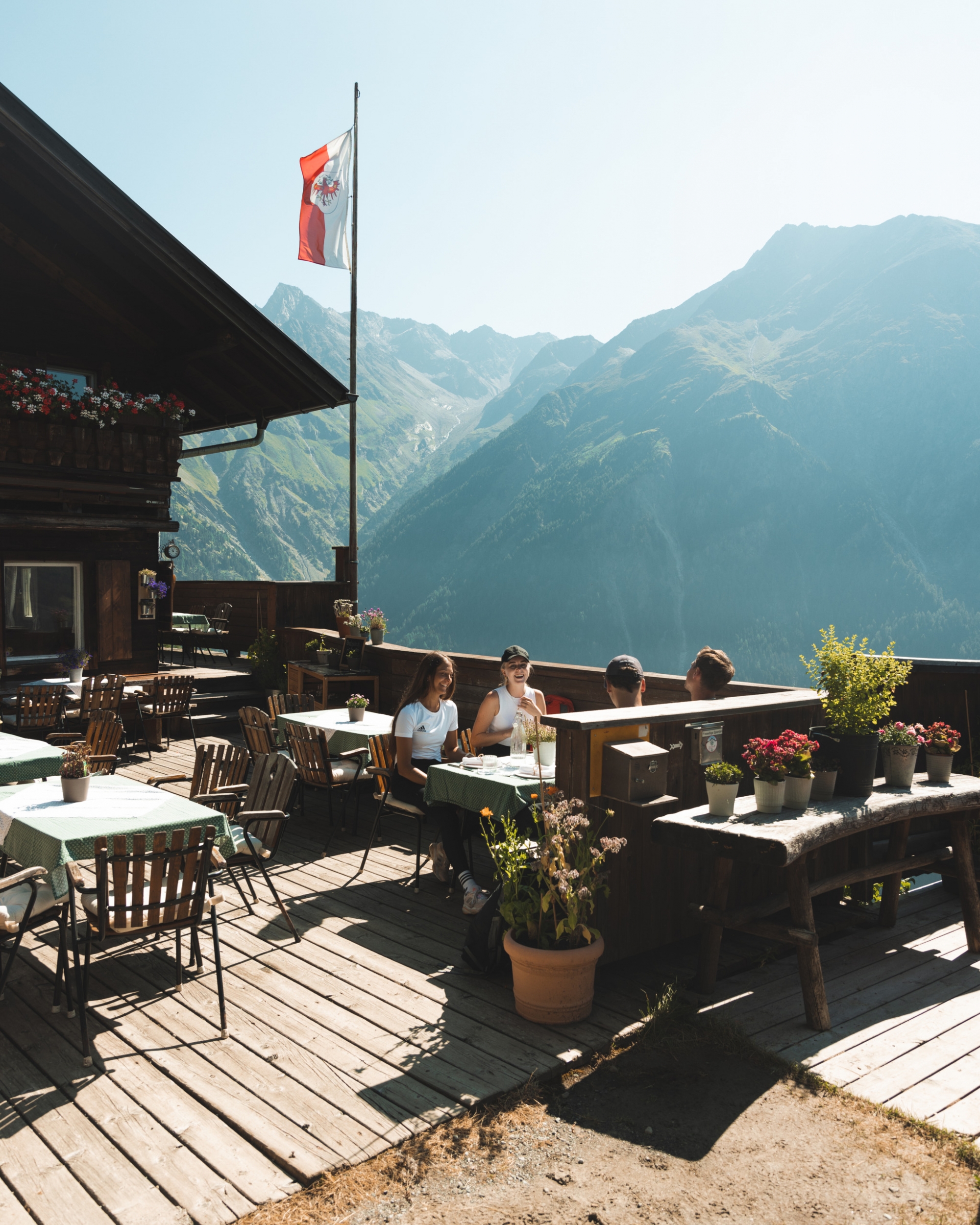 Einkehr auf der Marias Alm in Sölden